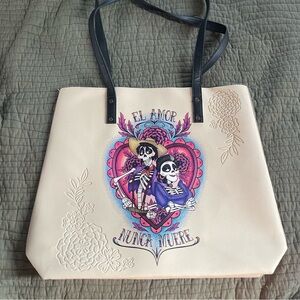 Disney Pixar Coco El Amor Nunca Muere Tote Bag